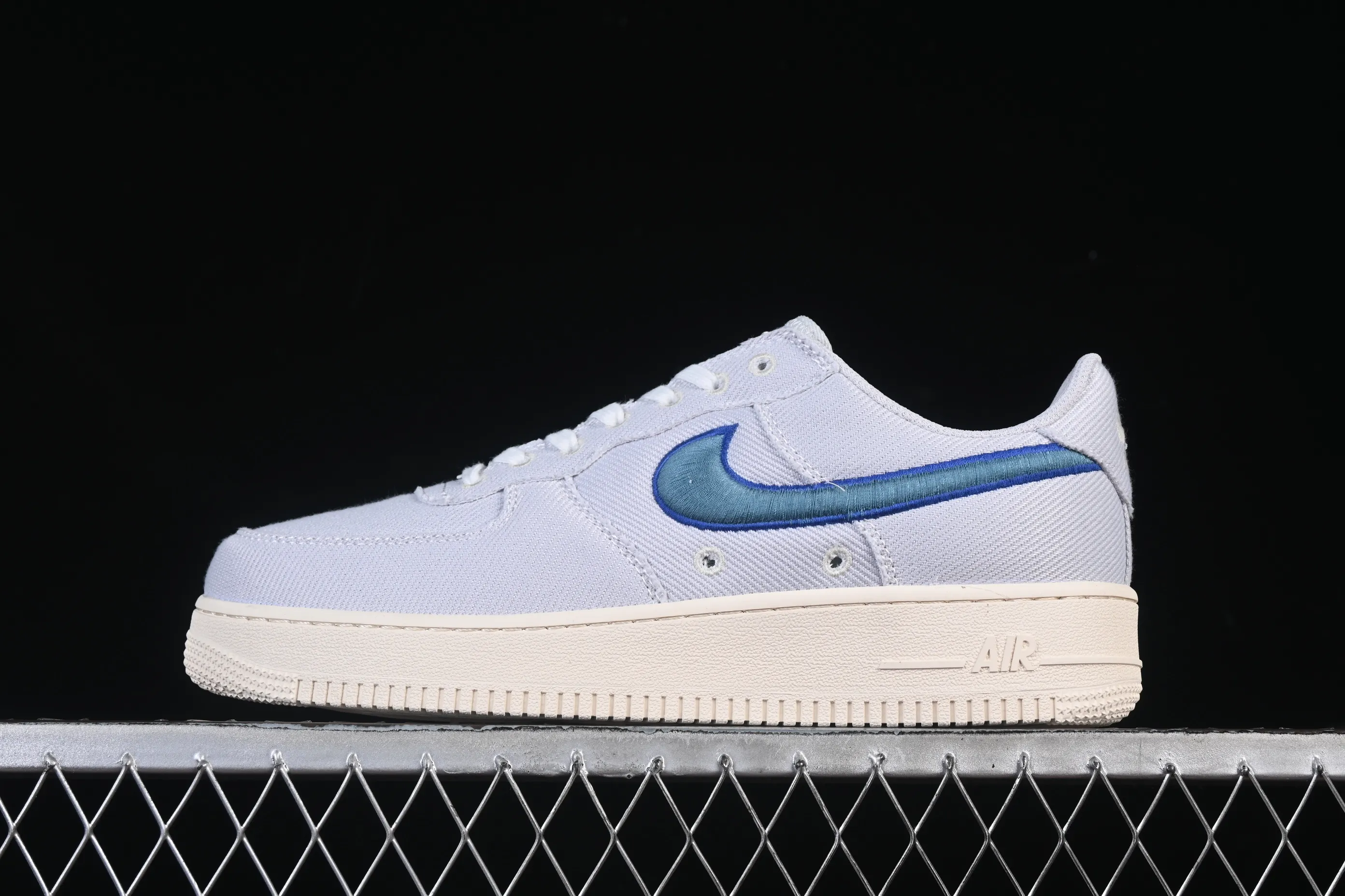 All categories Nk Air Force 1 Air Force series Nk Air Force 1 Low Air Force low-top Nike Air Force 1'07 Low Air Force 1 low-top casual sneakers HV1204-001